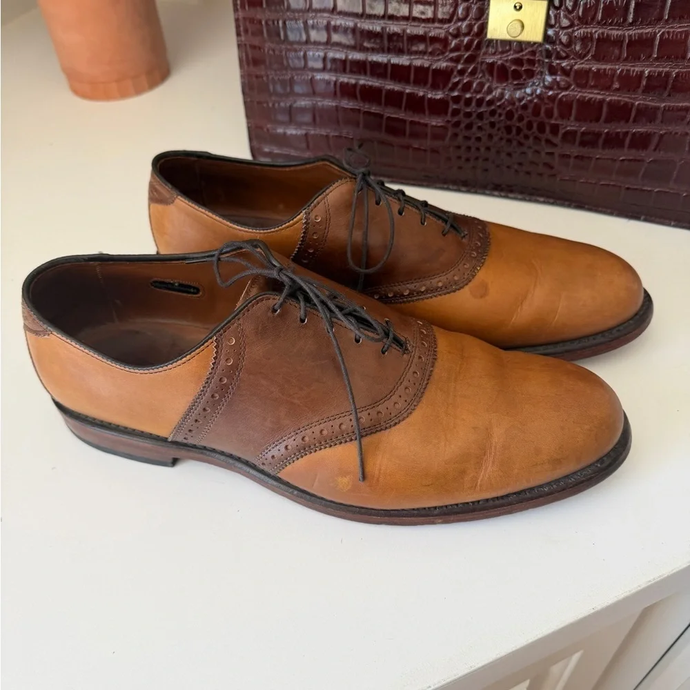 Allen Edmonds Two-Tone Brown Leather Wingtip Oxfords
